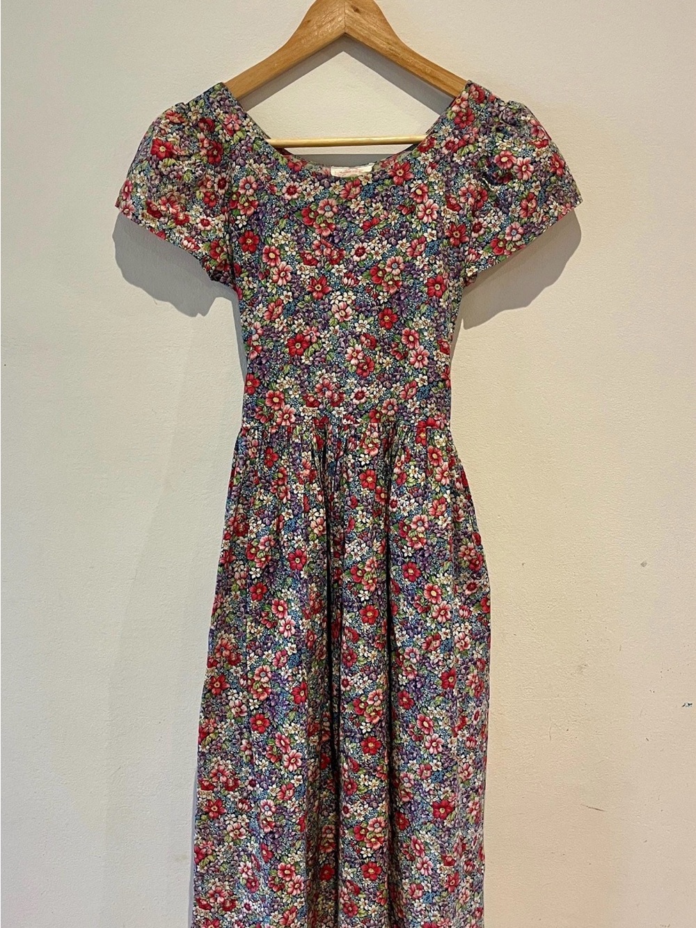Floral Midi Dress with Red & Blue Bouquet Print